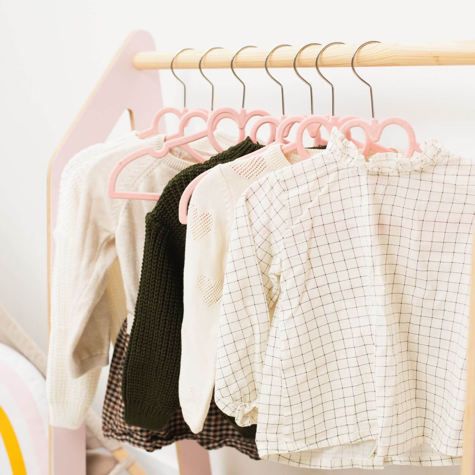 clothes rail for kids