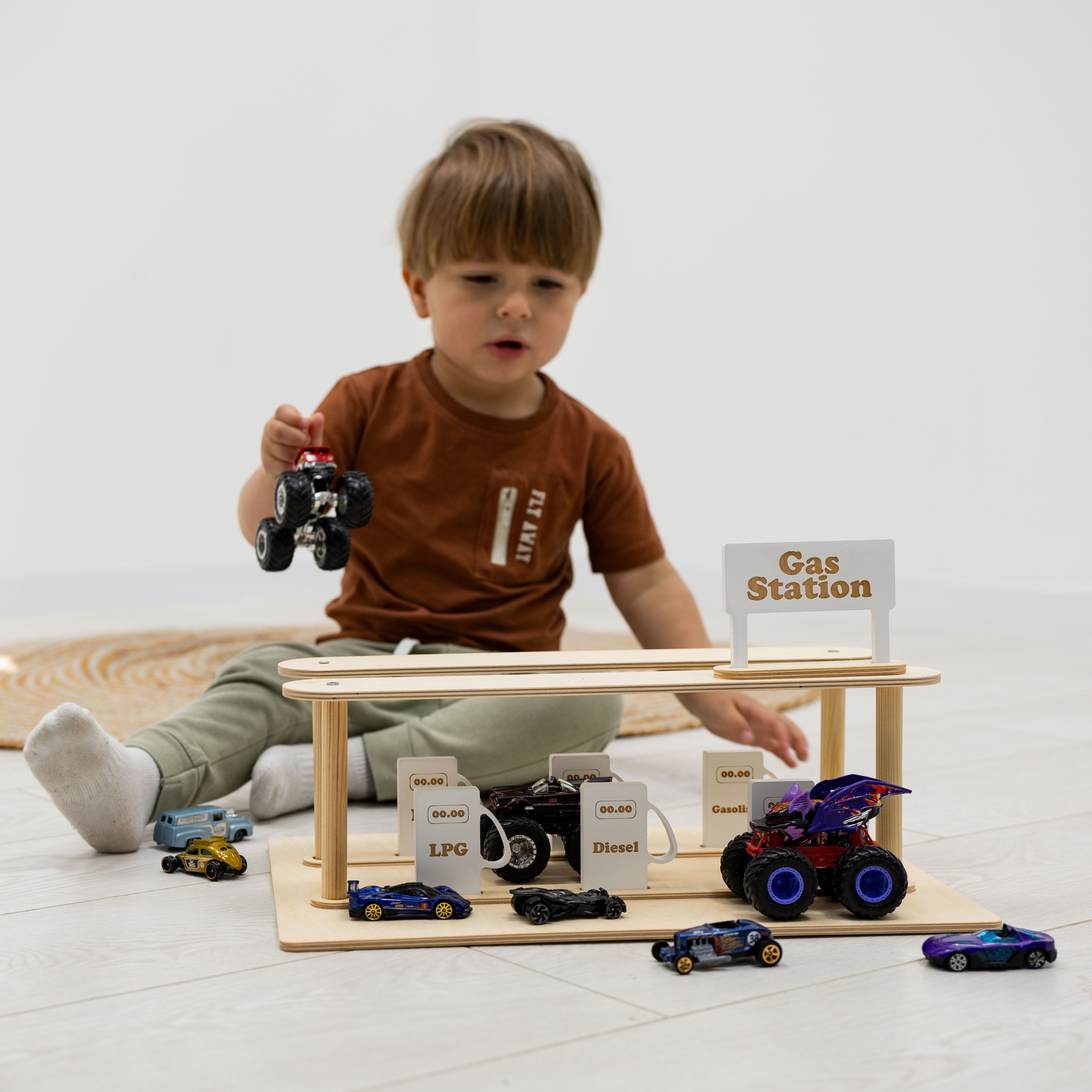 toy story gas station