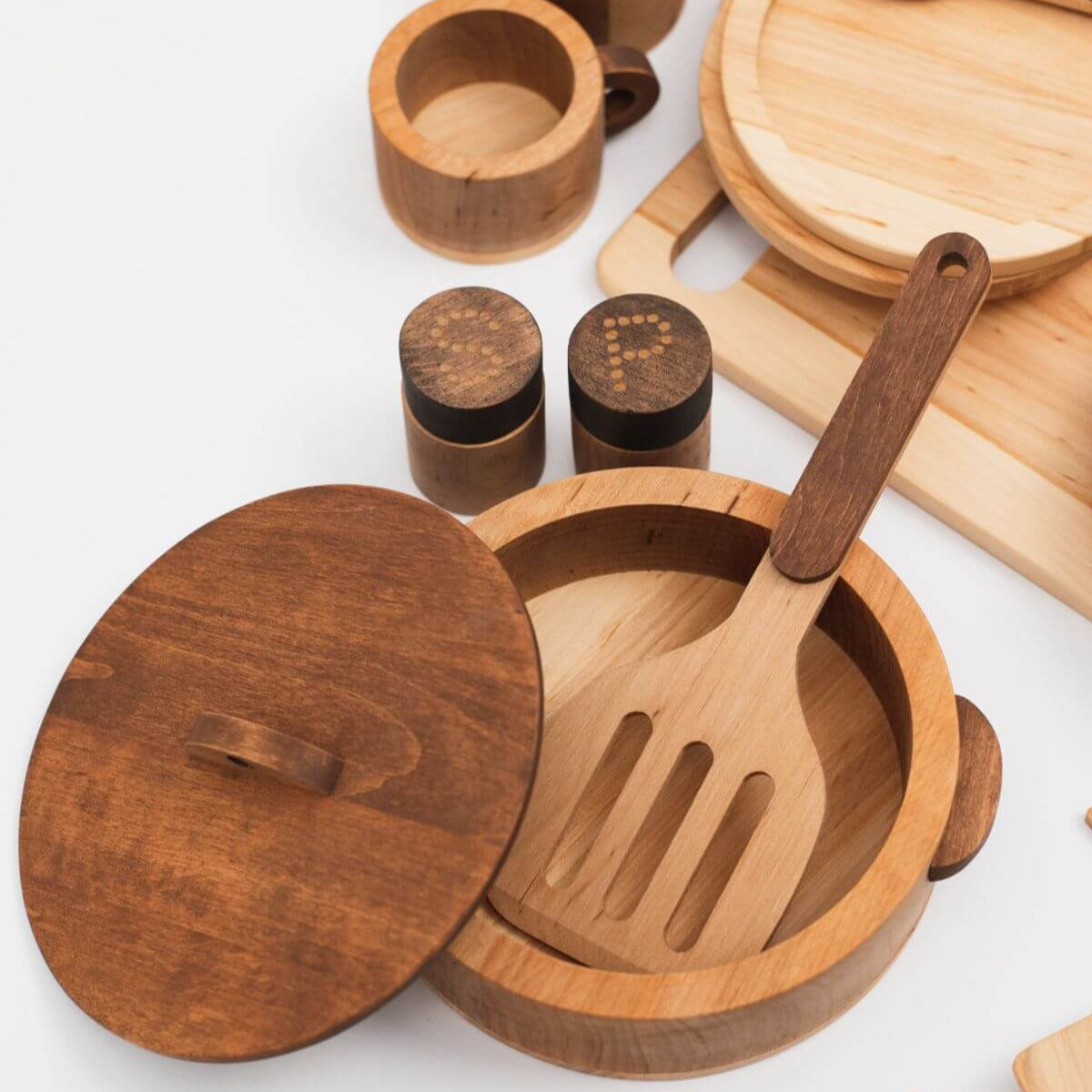 play dishes