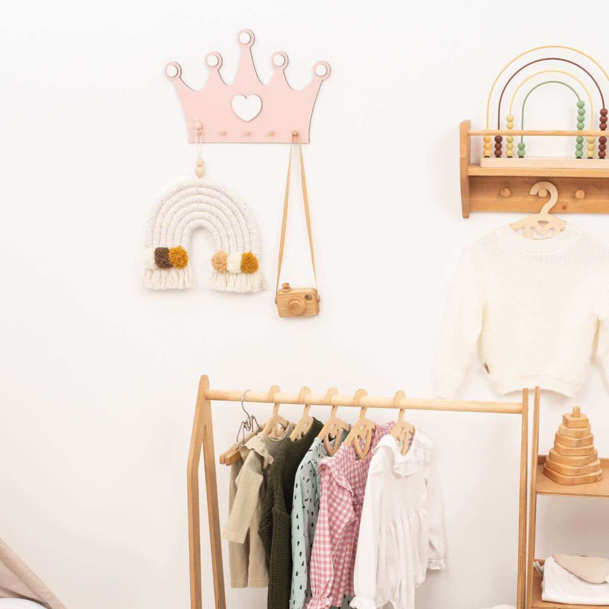 princess crown wall decor