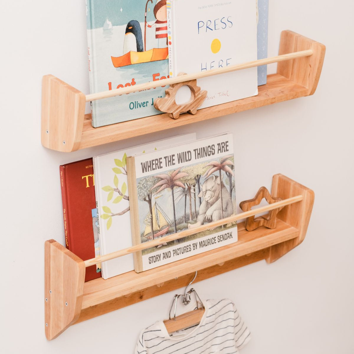 children wall shelf