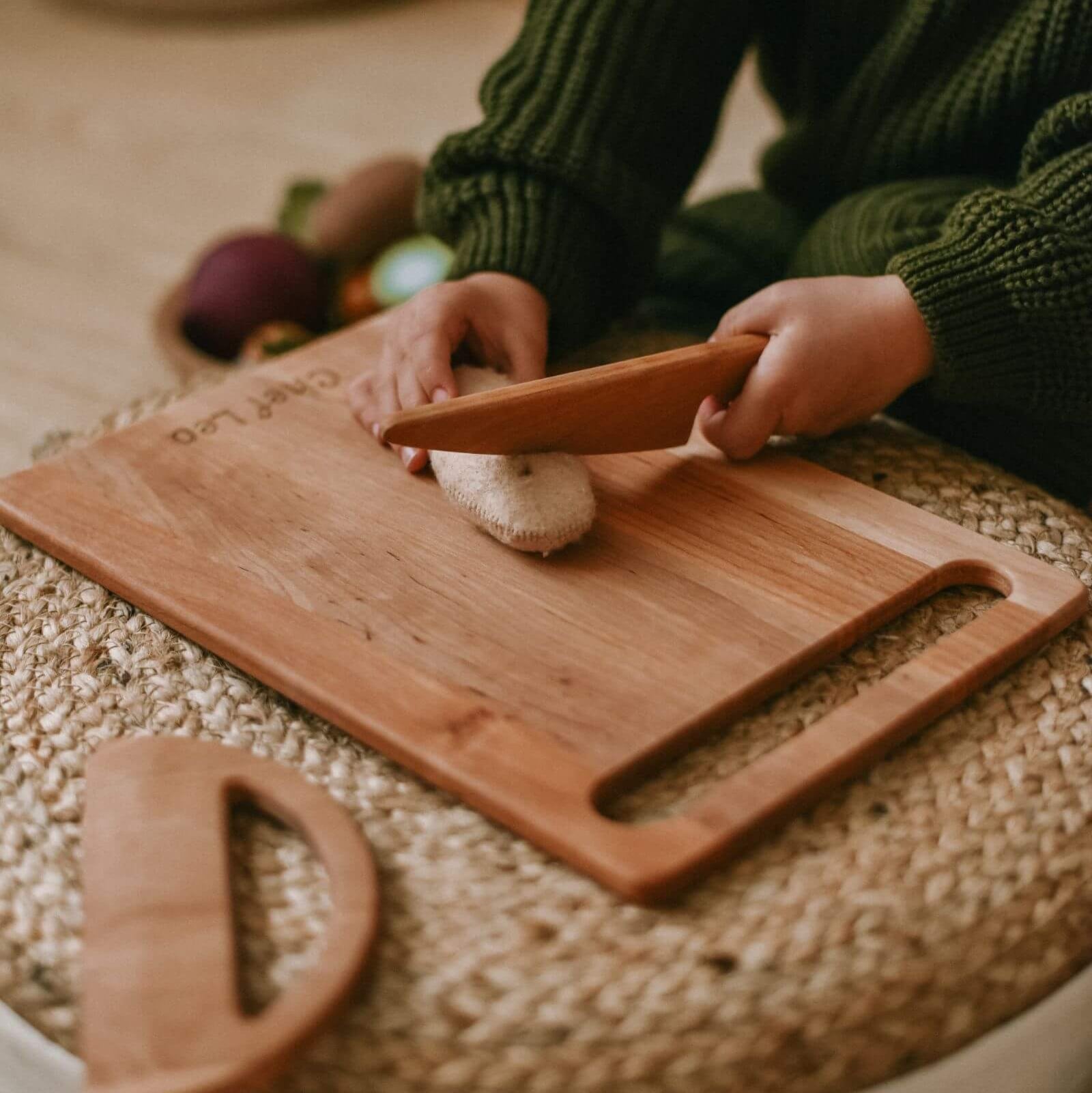 wooden play cutting set