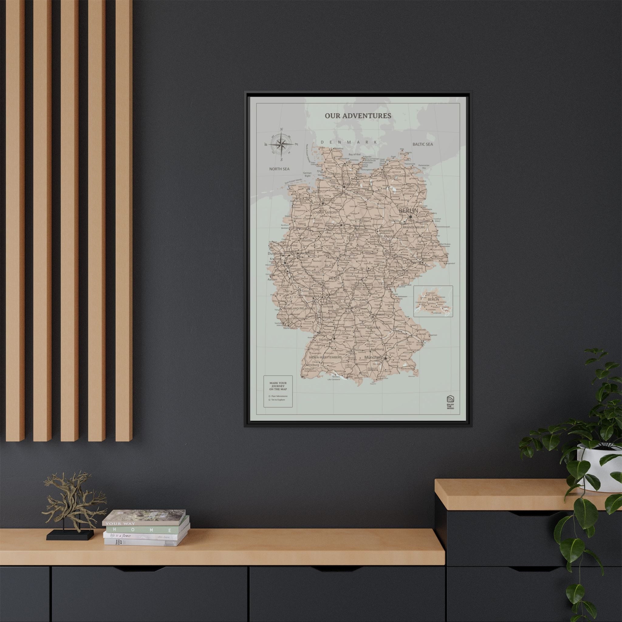 Wooden map of Germany on canvas - Antique