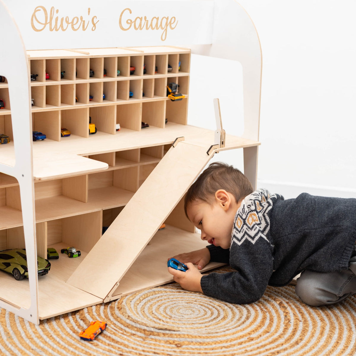 Holz-Parkgarage für Kinder - Schokolade