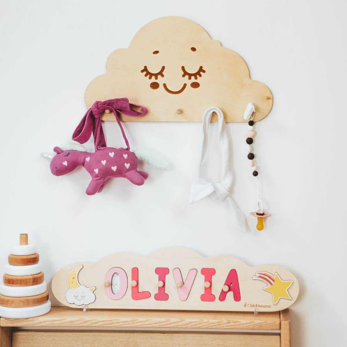 wall cloud hanger 