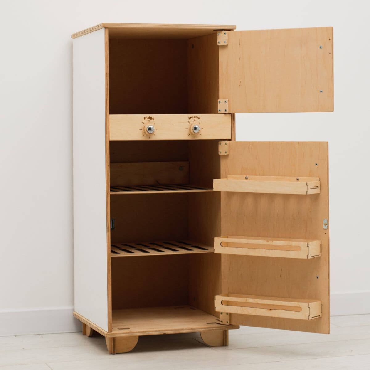 kids wooden fridge