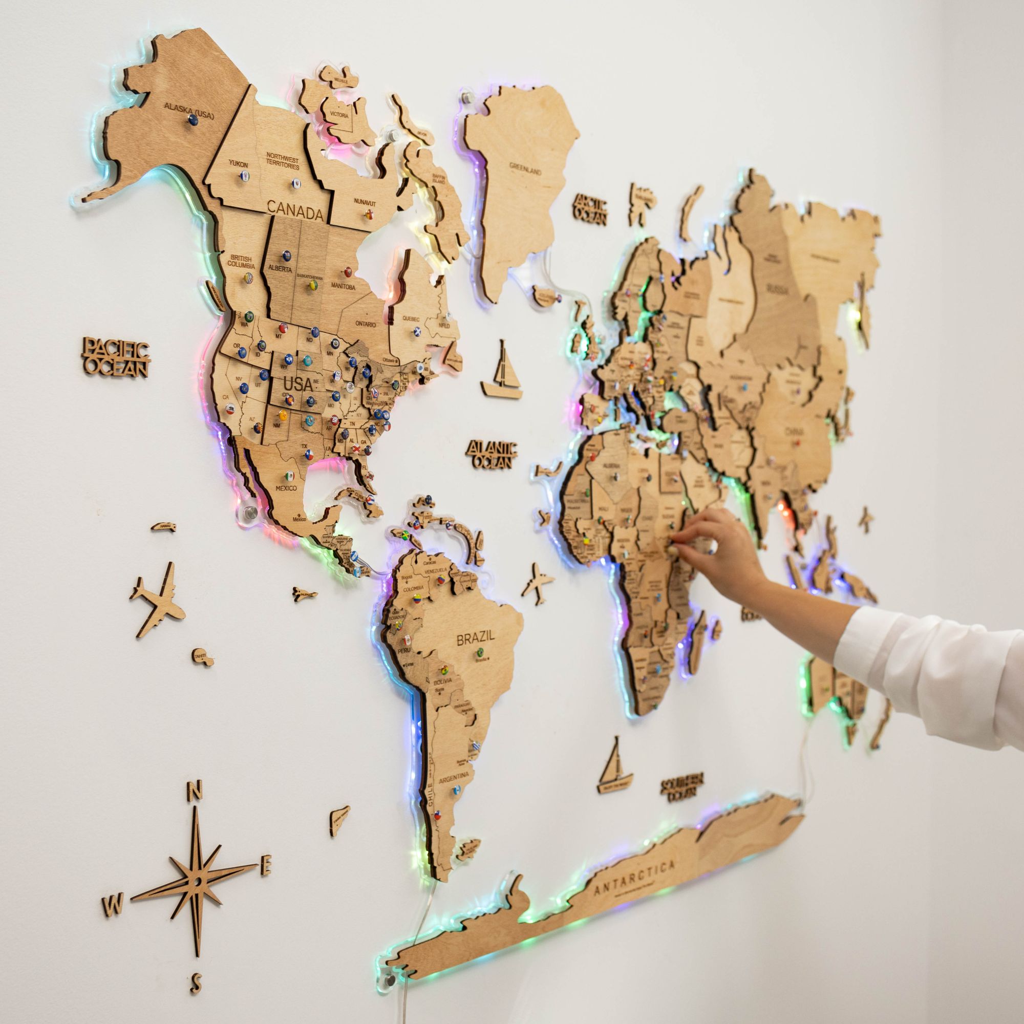 3D LED Wooden World Map 2.0 - Gold