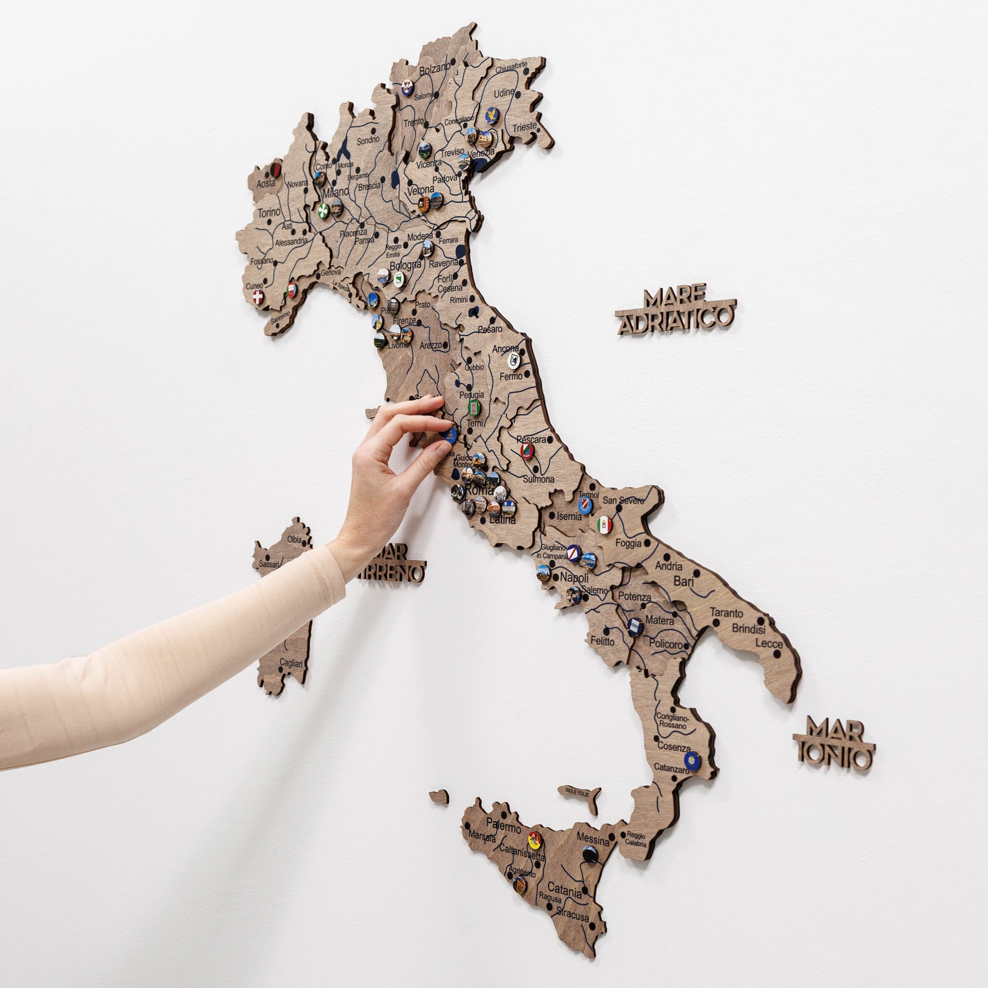3D Wooden Map of Italy – Terra