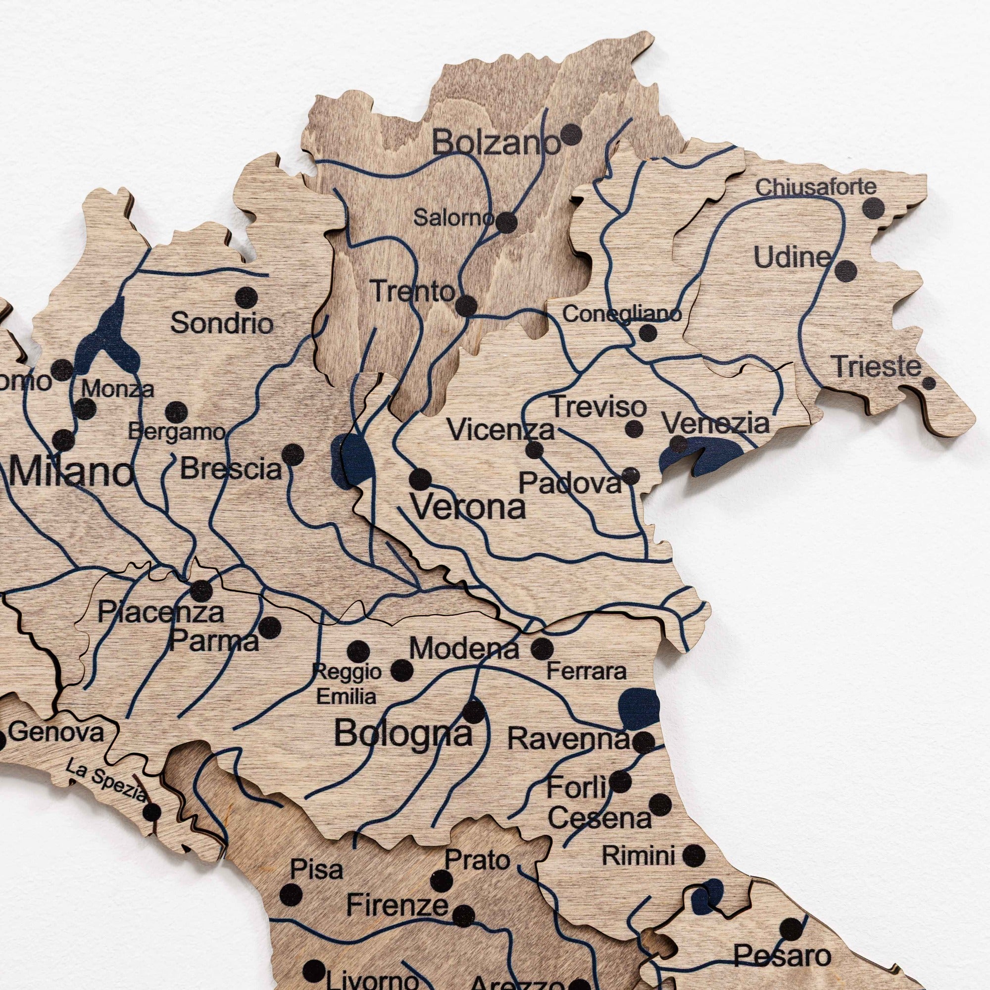 3D Wooden Map of Italy – Terra