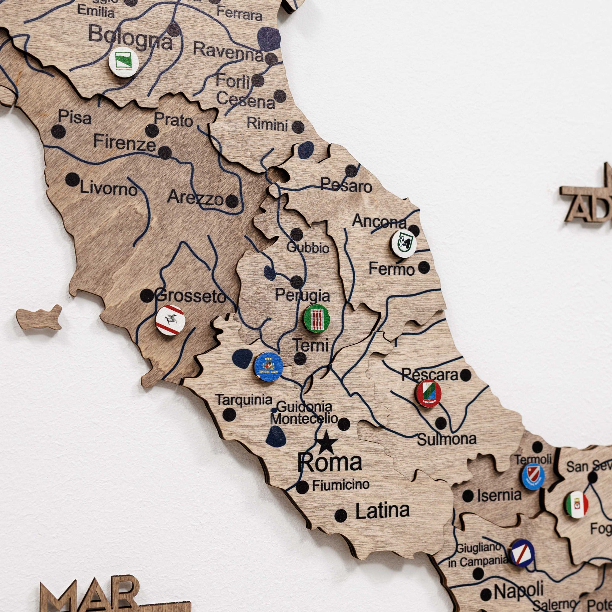 3D Wooden Map of Italy – Terra