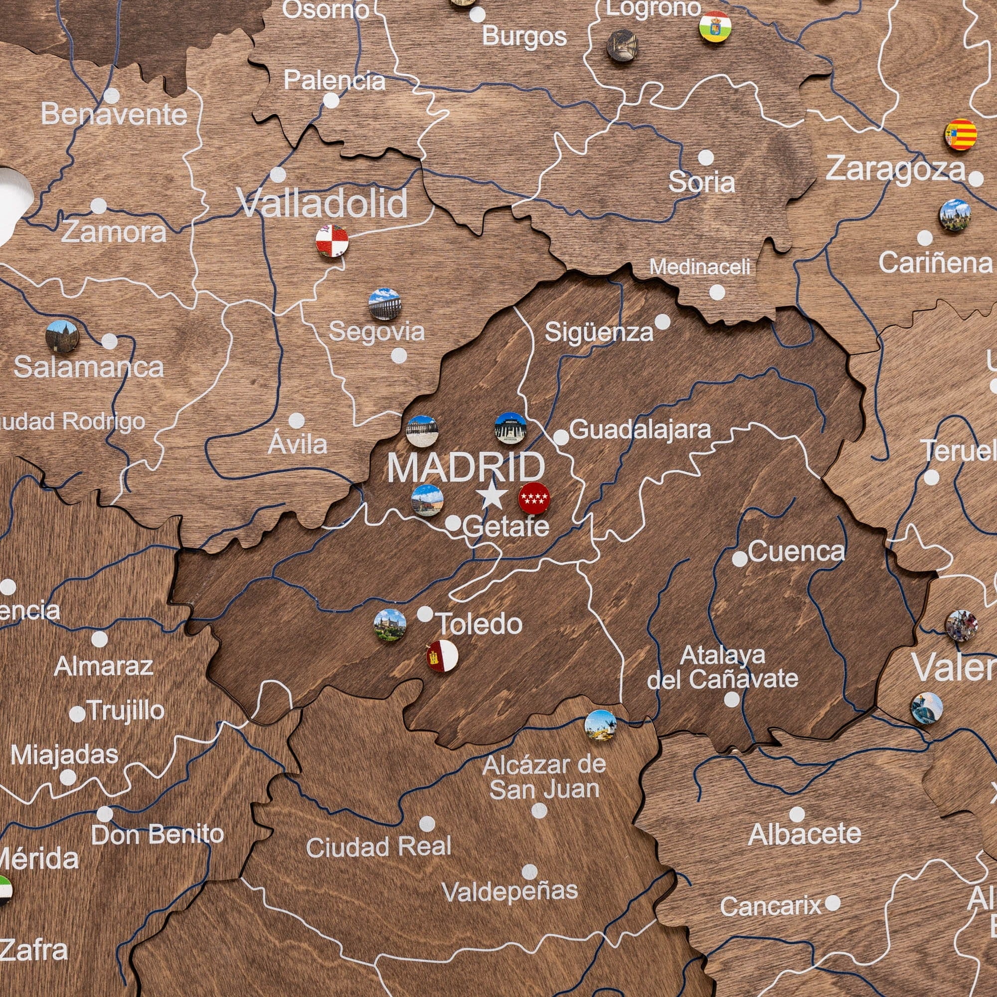 3D Spanienkarte aus Holz – Dunkle Walnuss