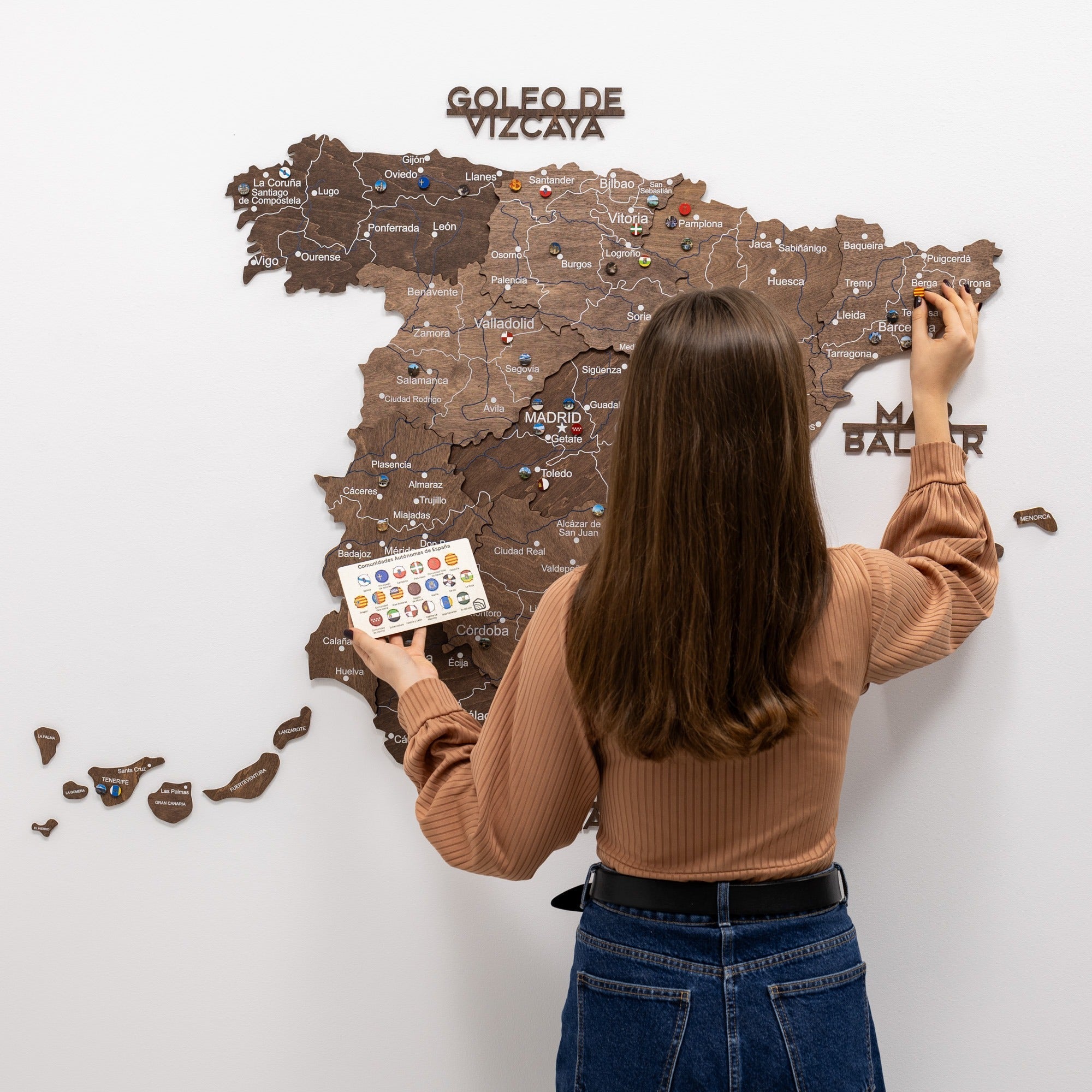 Spain Flag Pins by Enjoy The Wood 