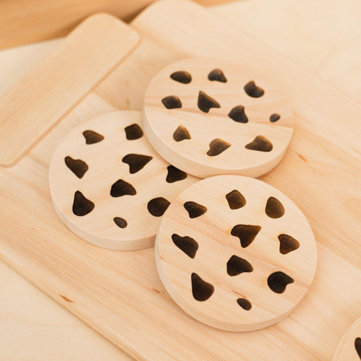 toy wooden cookies